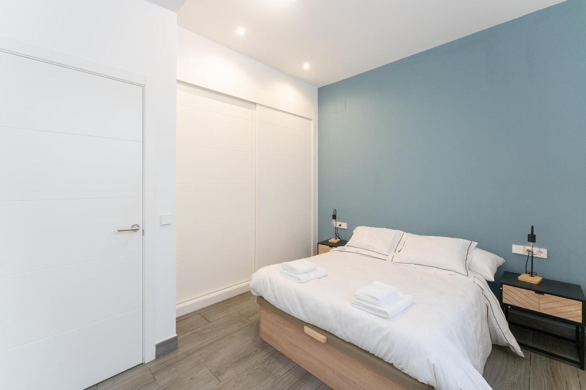 Luxe Apartment In Plaza De Espana Madrid Exteriör bild