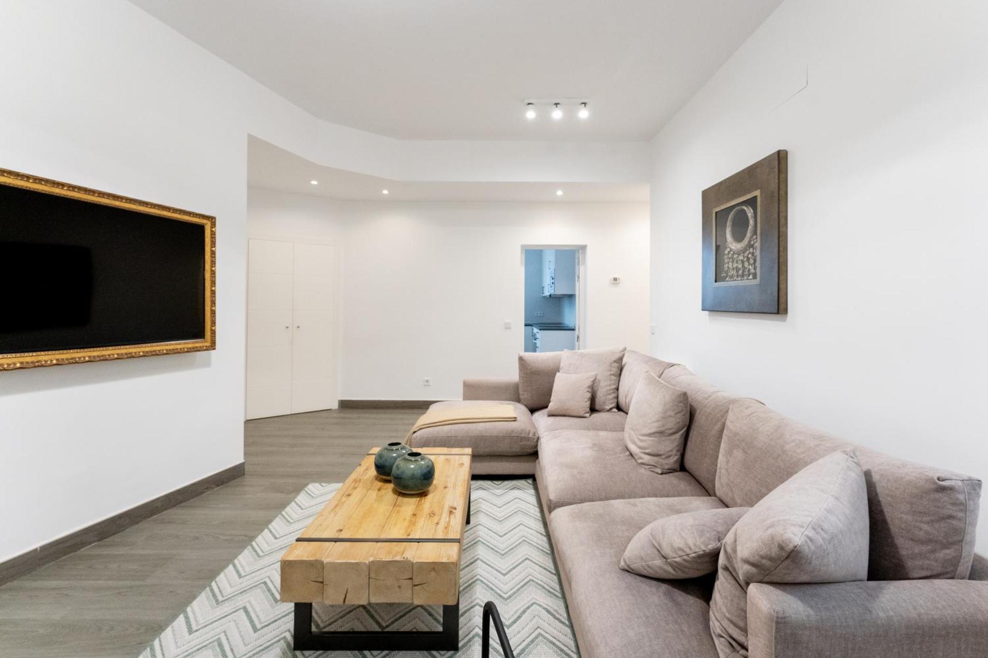 Luxe Apartment In Plaza De Espana Madrid Exteriör bild