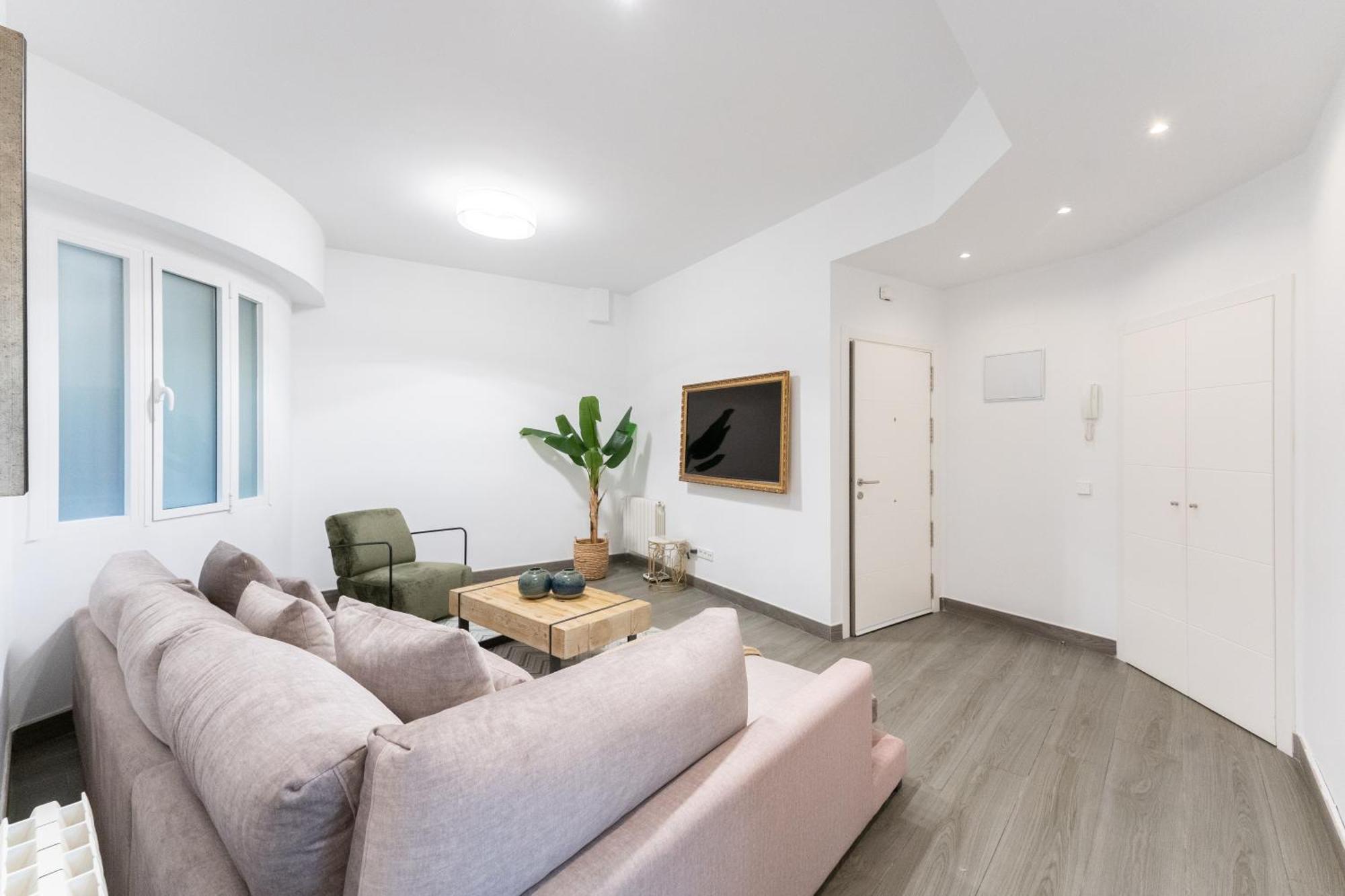 Luxe Apartment In Plaza De Espana Madrid Exteriör bild
